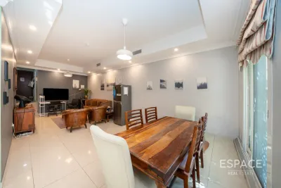 Mirabella 8, Jumeirah Village Circle, Dubai - Espace