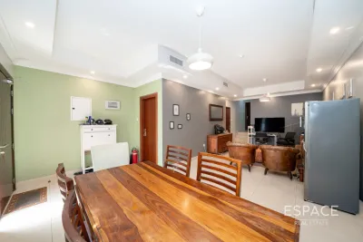 Mirabella 8, Jumeirah Village Circle, Dubai - Espace