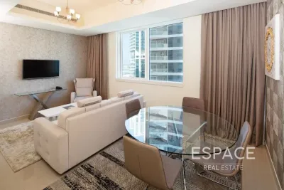 Barcelo Residences, Dubai Marina, Dubai - Espace