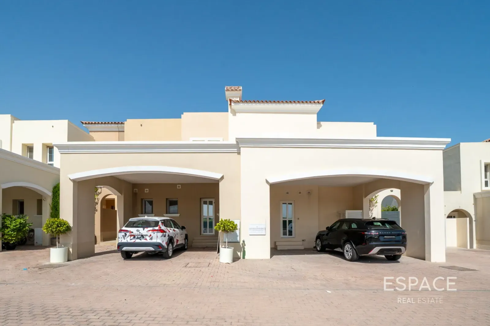 PropertiesGalleryCamera