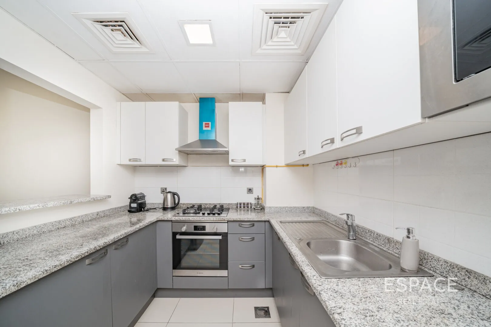 single static gallery