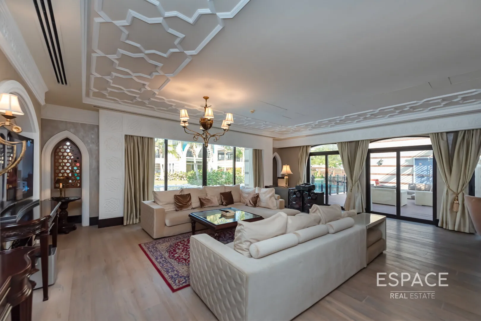 single static gallery