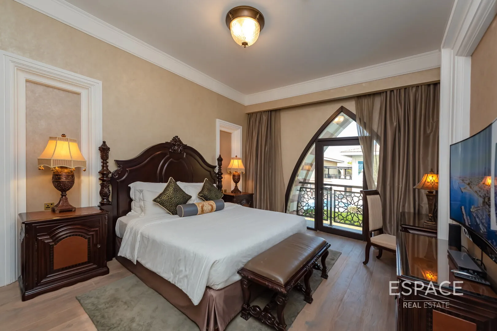 PropertiesGalleryCamera