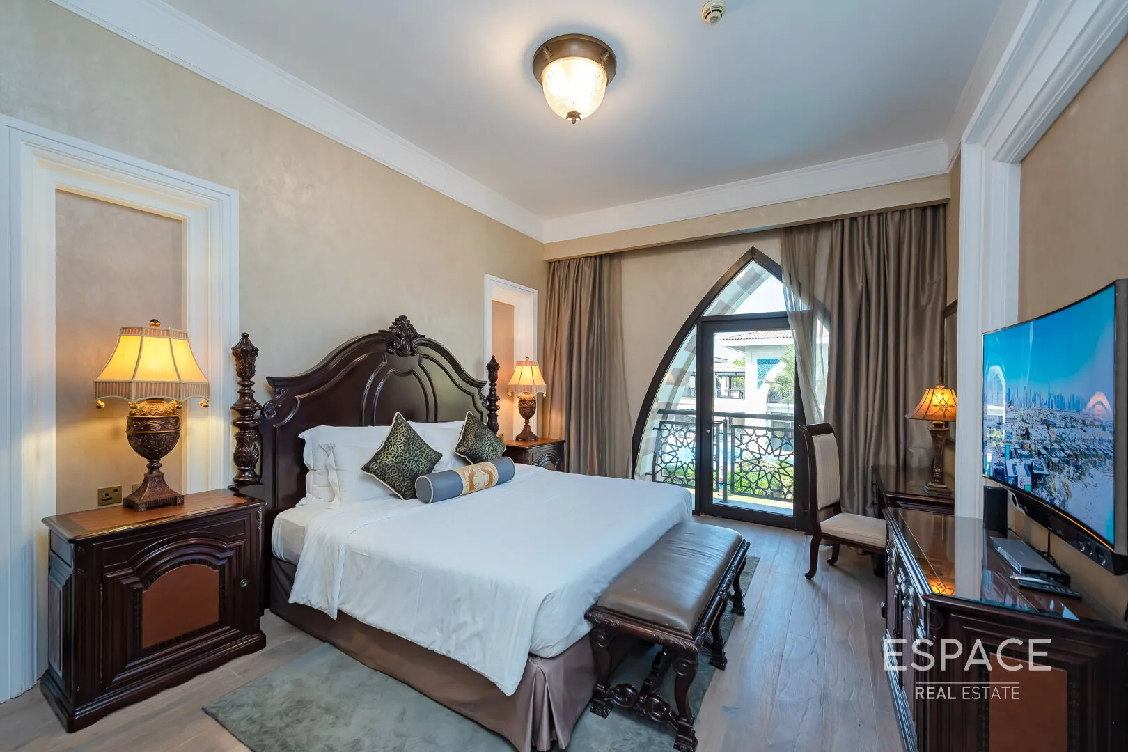 PropertiesGalleryCamera