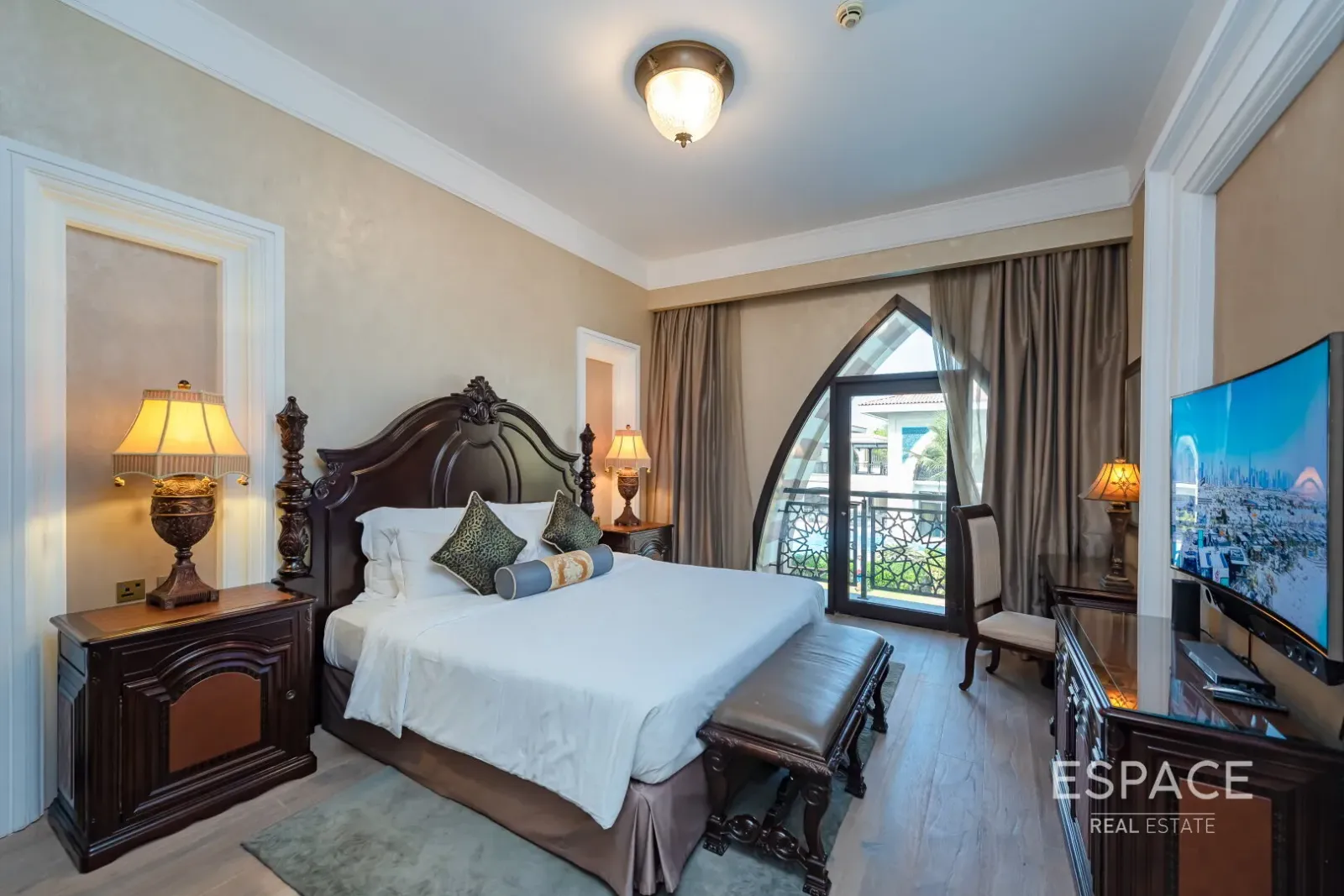 PropertiesGalleryCamera