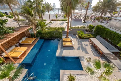 Five at Palm Jumeirah Dubai, Palm Jumeirah, Dubai - Espace