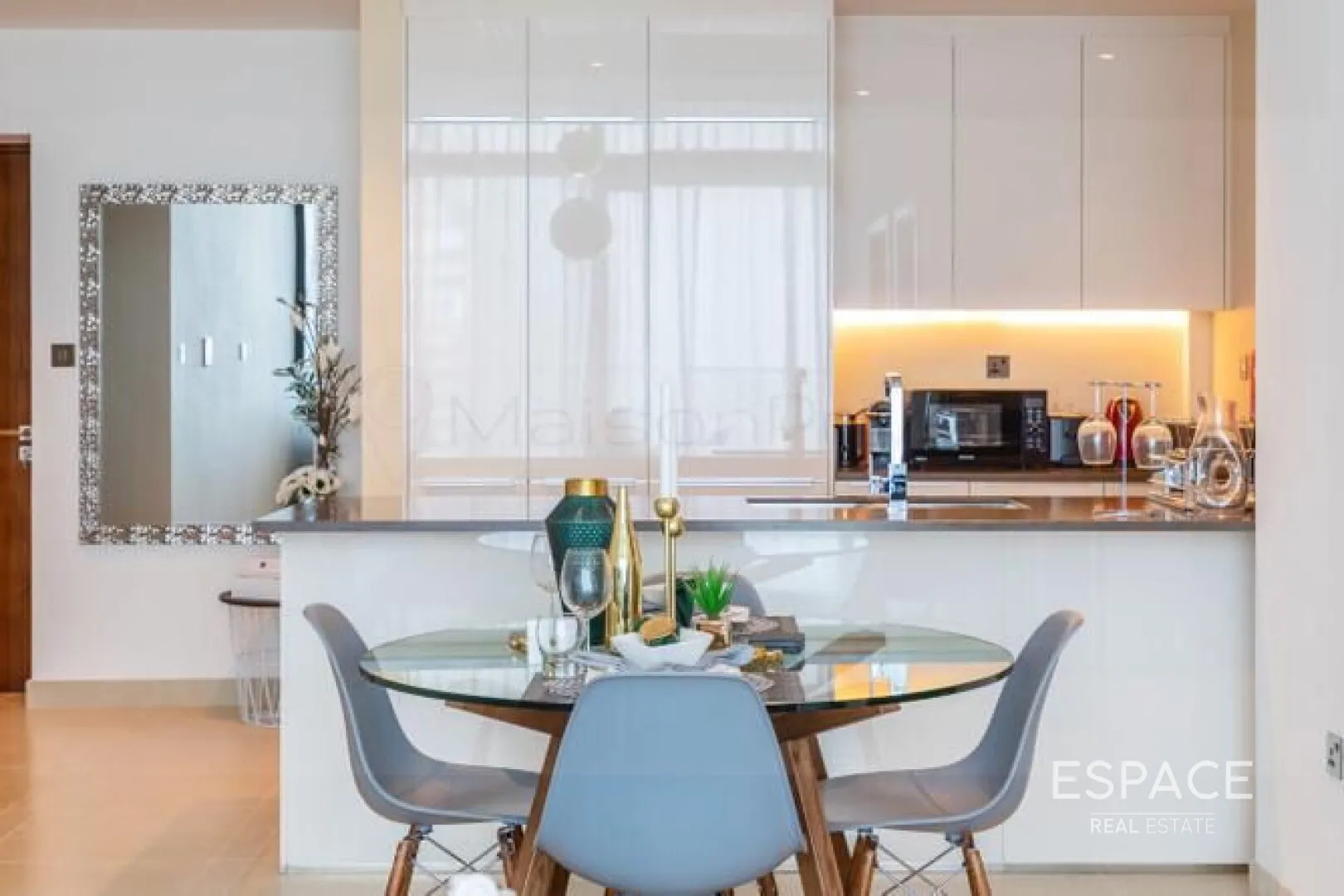 single static gallery