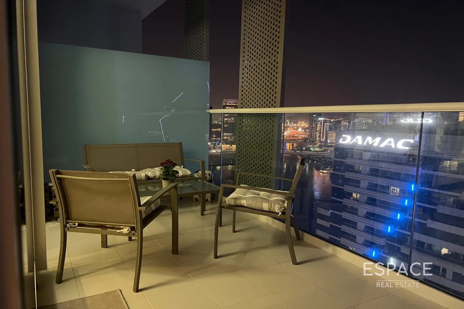 PropertiesGalleryCamera