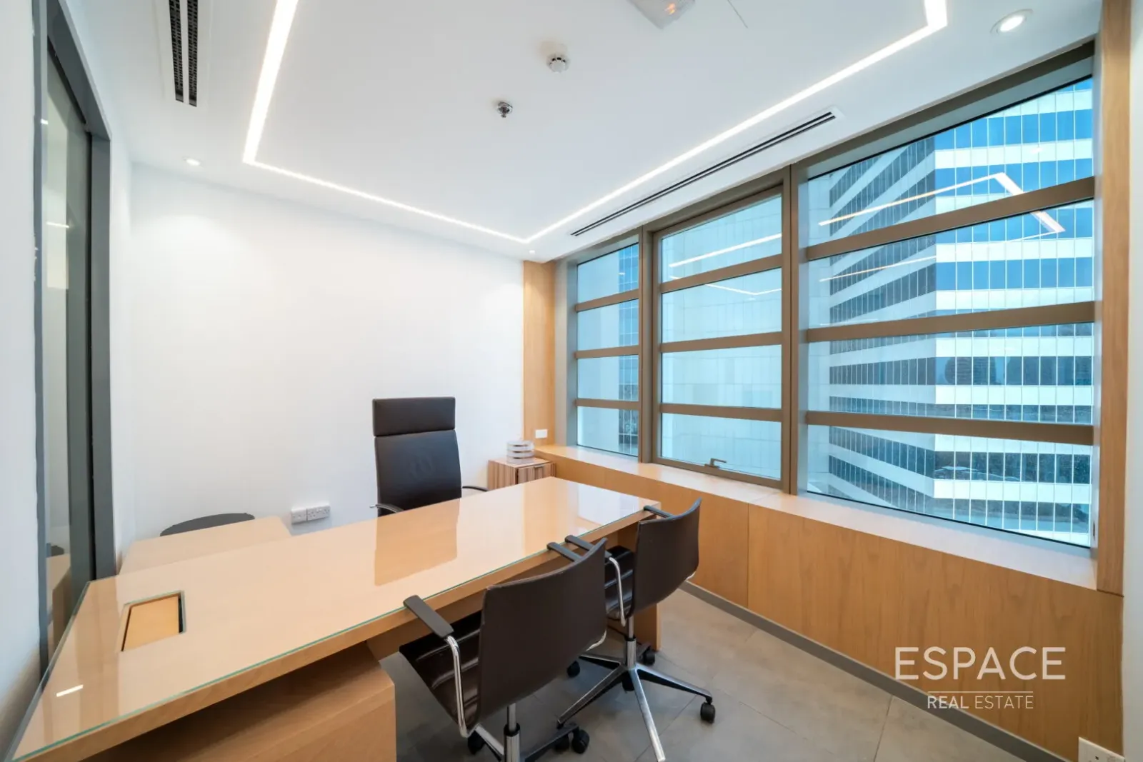 PropertiesGalleryCamera