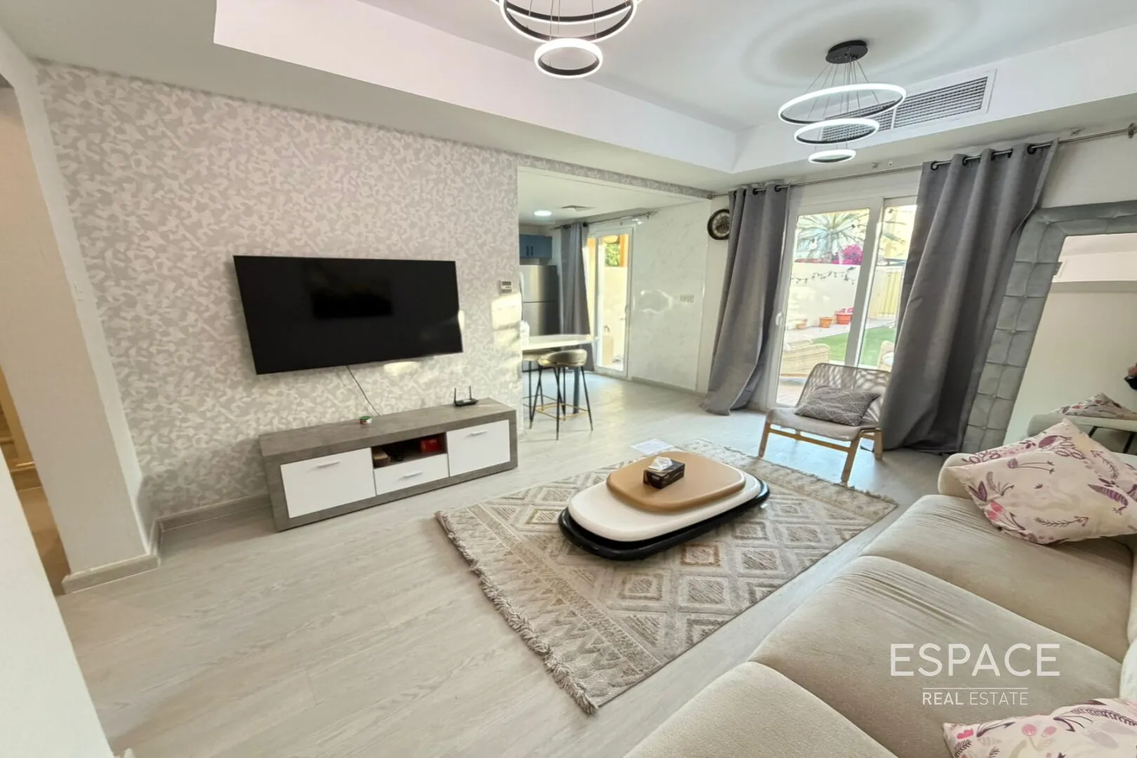 single static gallery