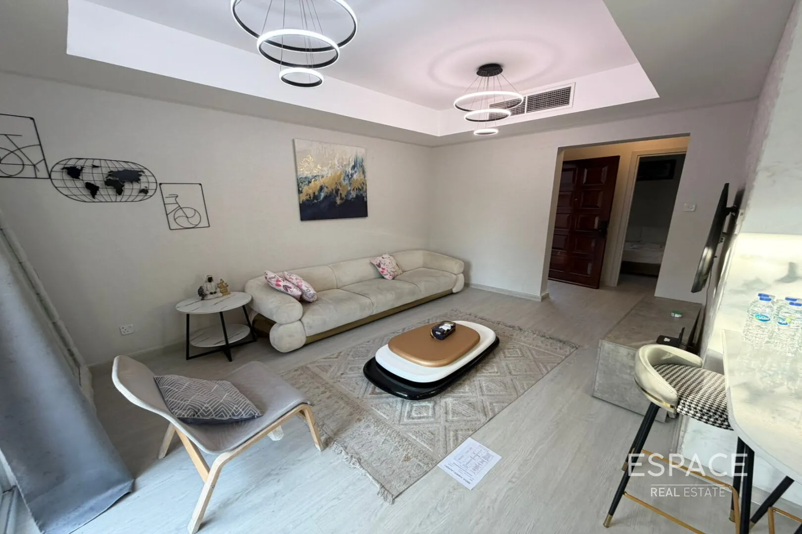 single static gallery