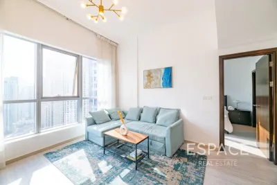Bay Central Tower, Dubai Marina, Dubai - Espace
