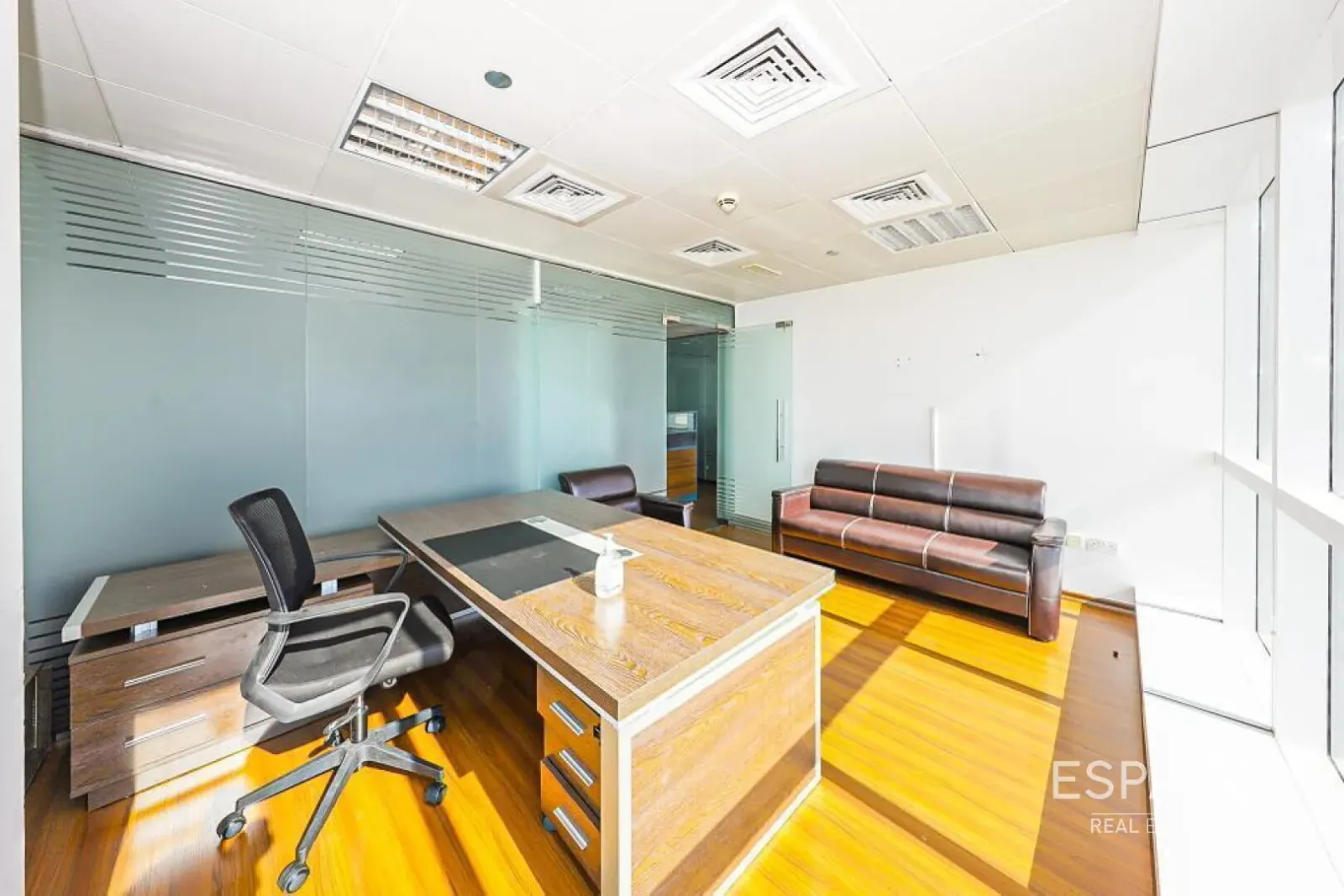 PropertiesGalleryCamera