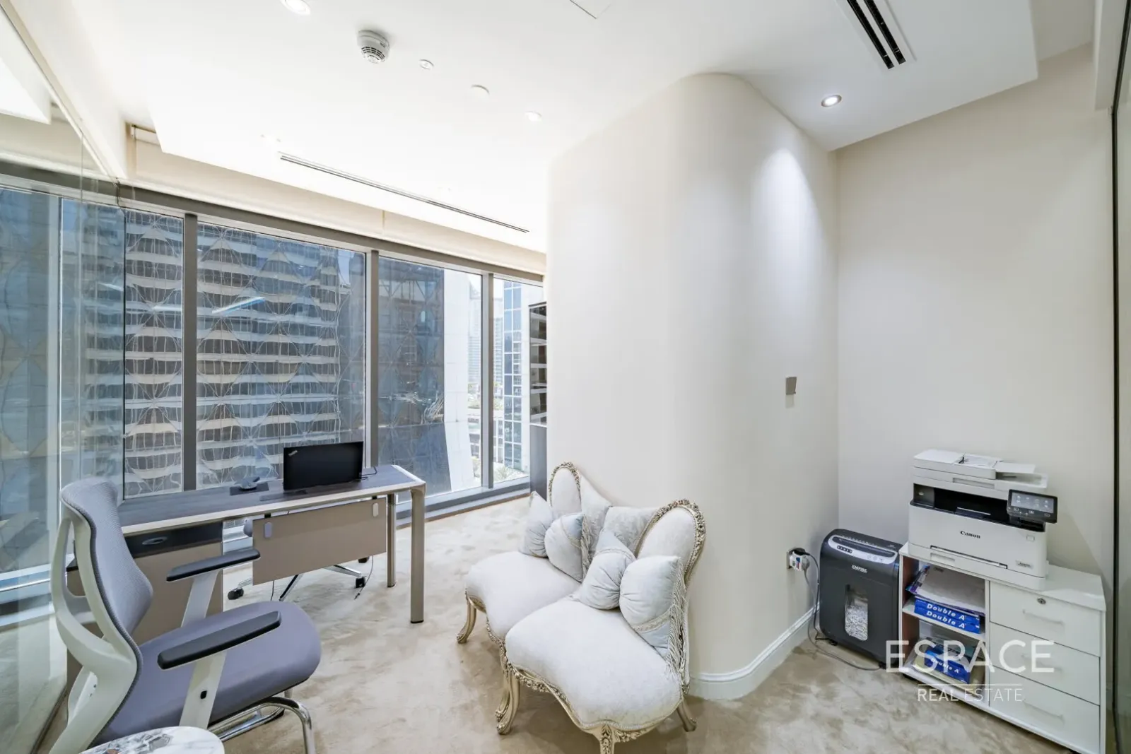 PropertiesGalleryCamera