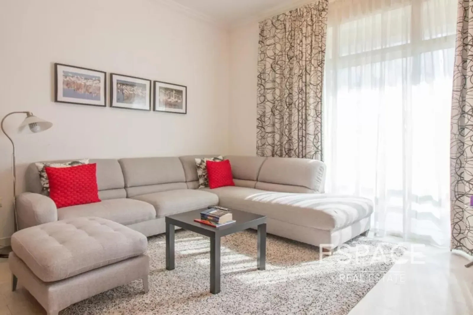 PropertiesGalleryCamera