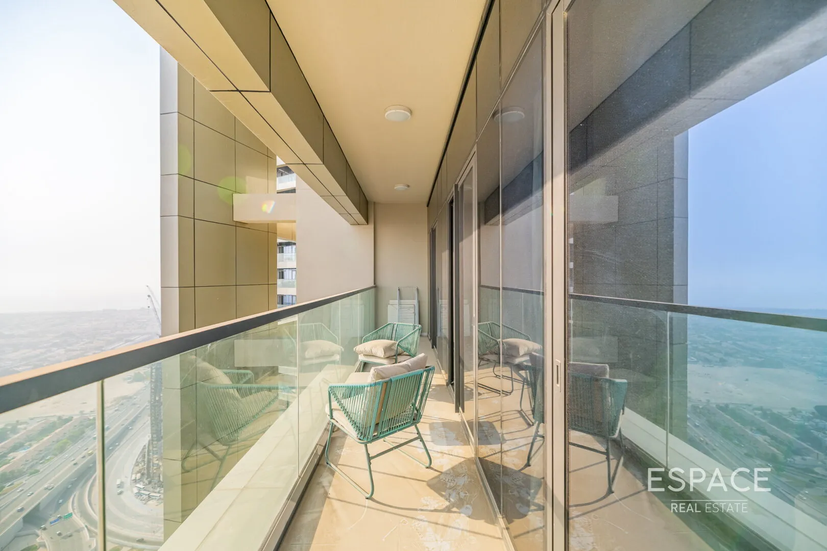 PropertiesGalleryCamera
