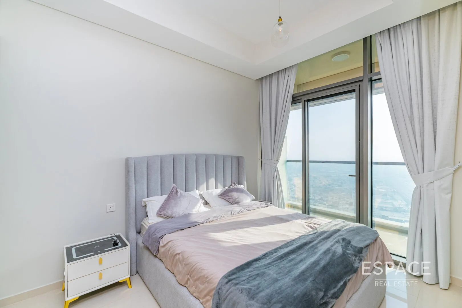 PropertiesGalleryCamera