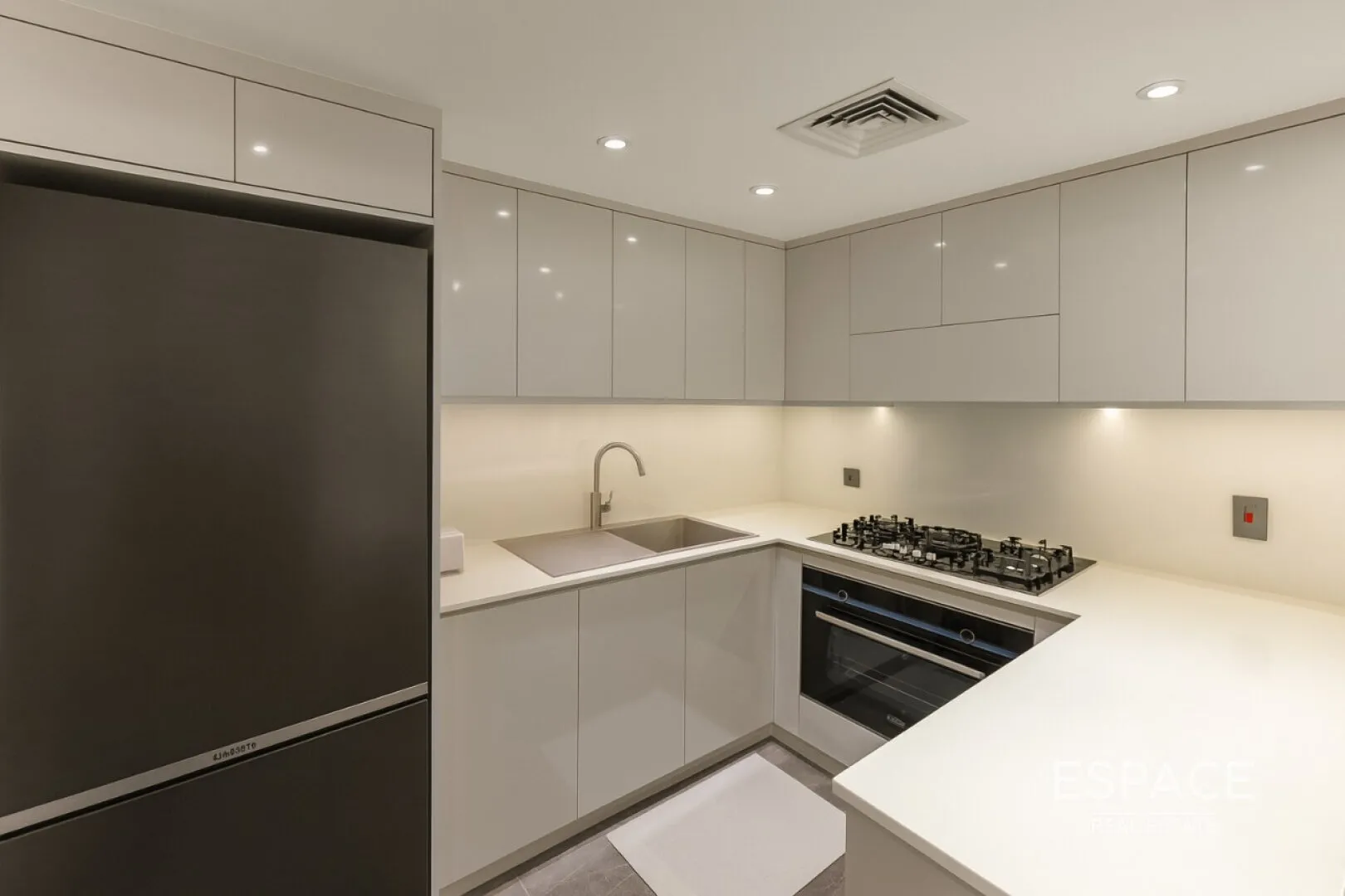 single static gallery