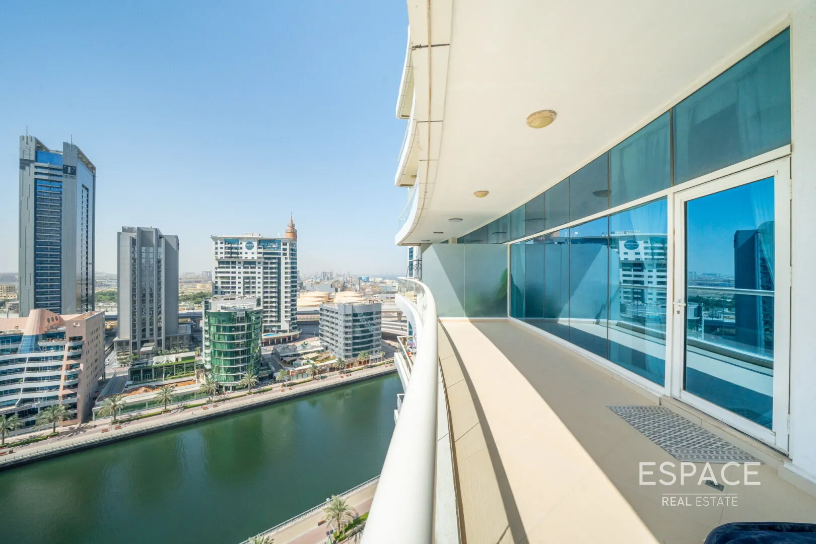 PropertiesGalleryCamera