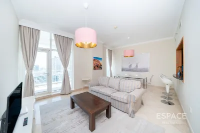 Dorrabay Tower, Dubai Marina, Dubai - Espace
