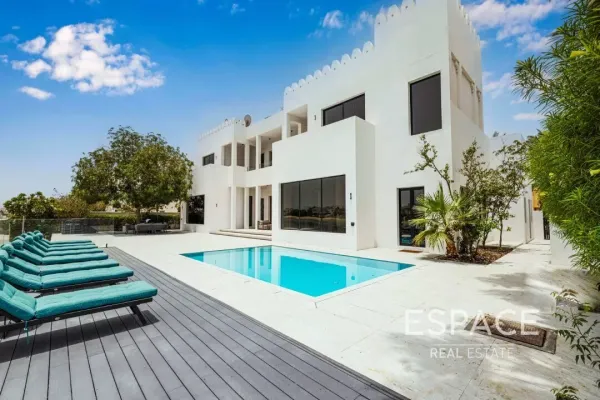Frond L, Palm Jumeirah, Dubai - Espace