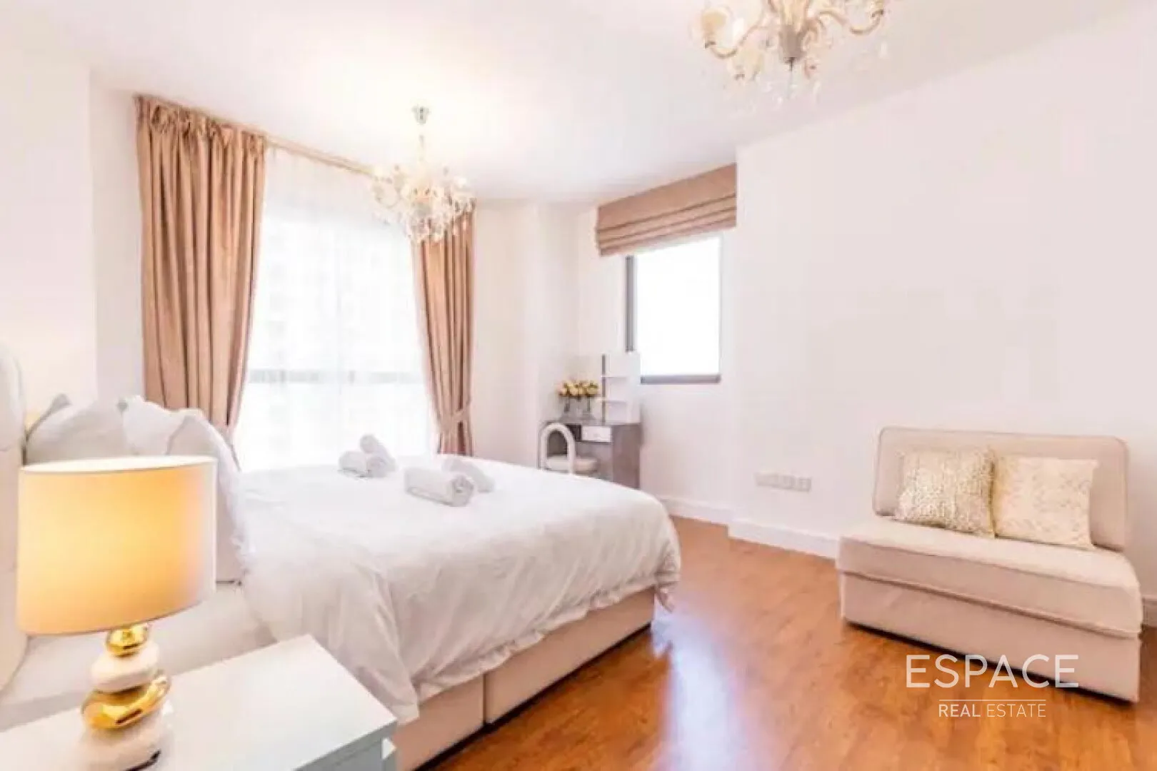 single static gallery