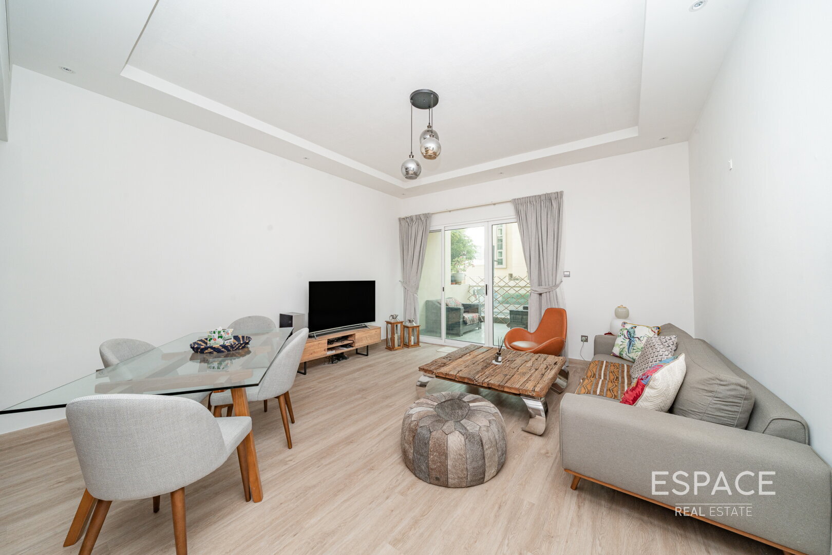 single static gallery