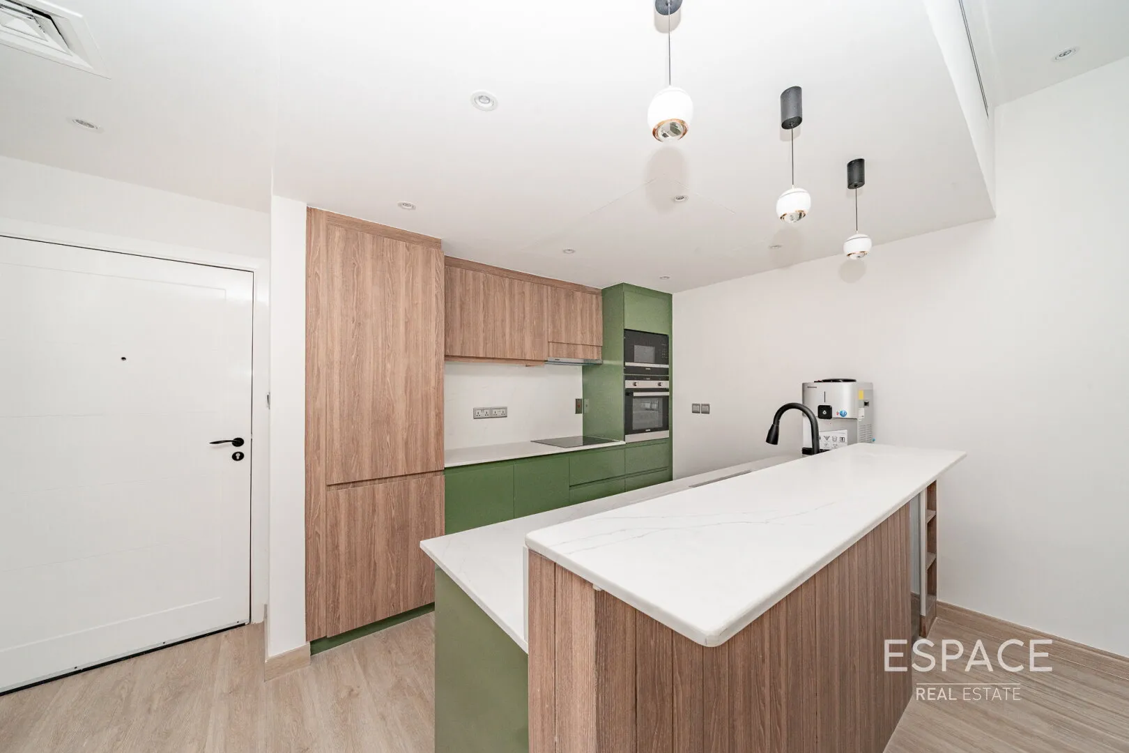 single static gallery