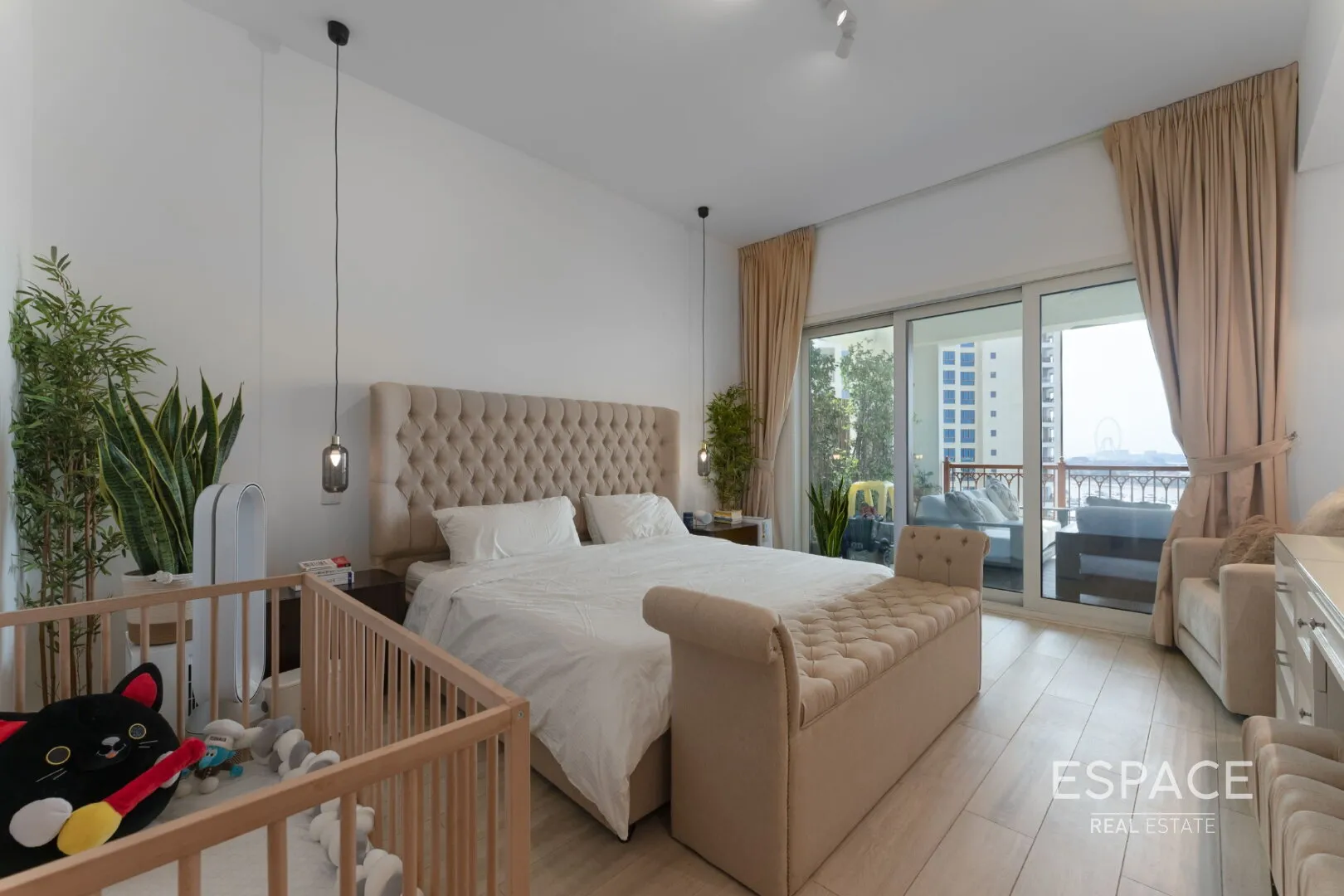 PropertiesGalleryCamera