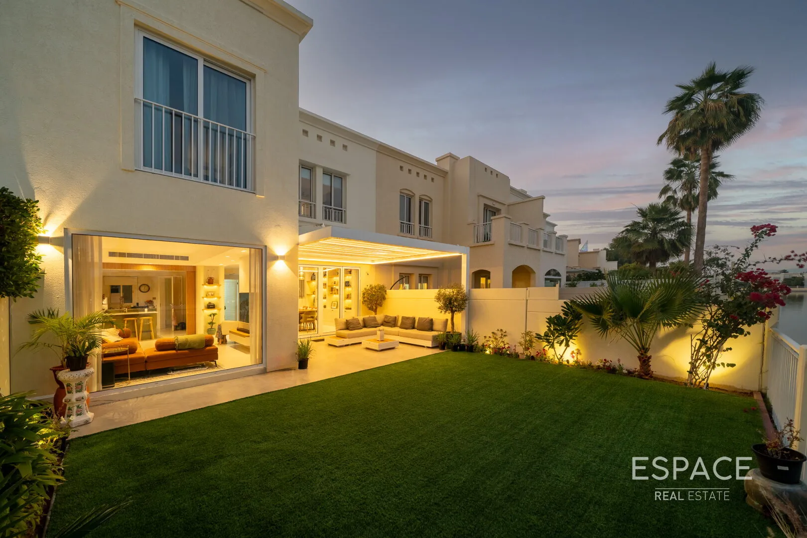 single static gallery