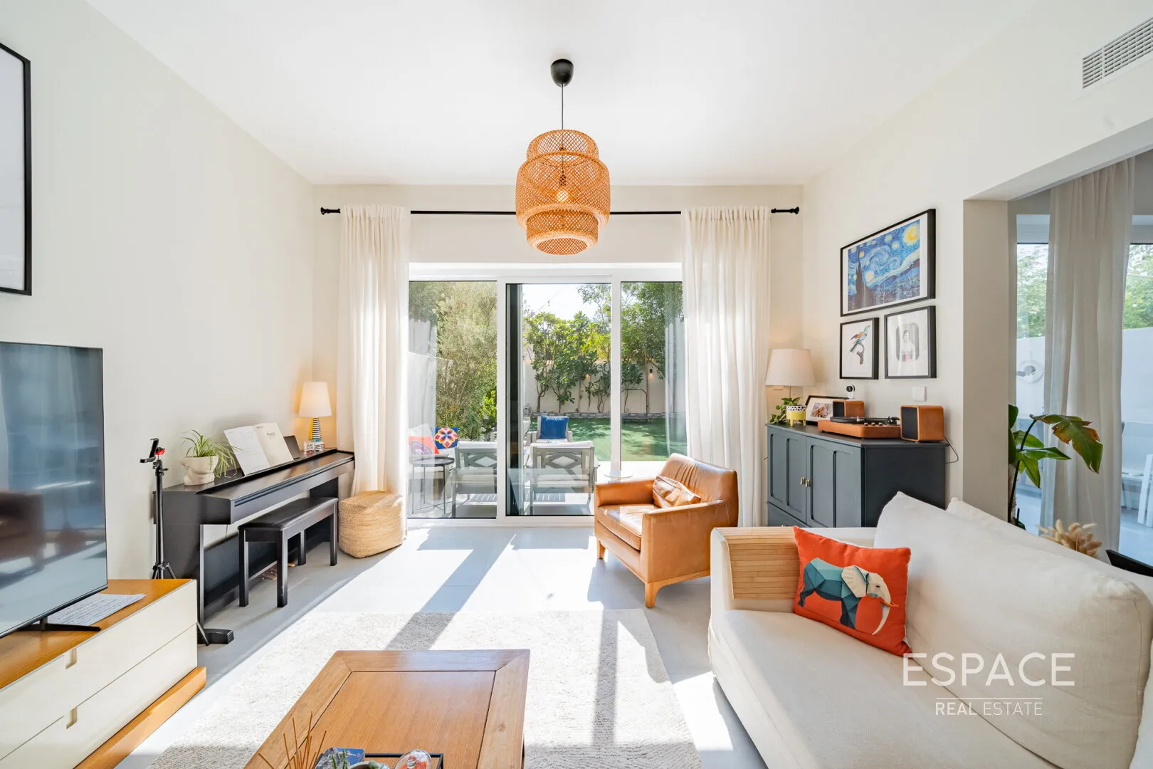 single static gallery