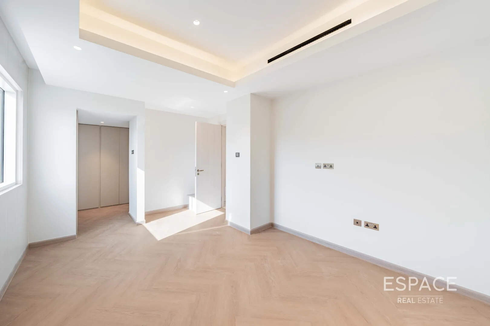 single static gallery