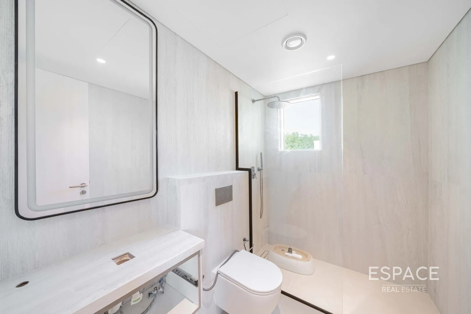 single static gallery