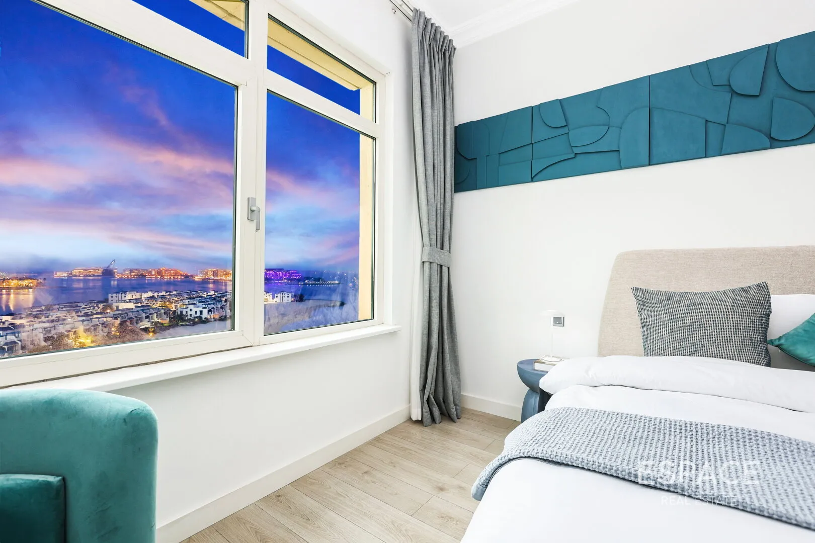 PropertiesGalleryCamera