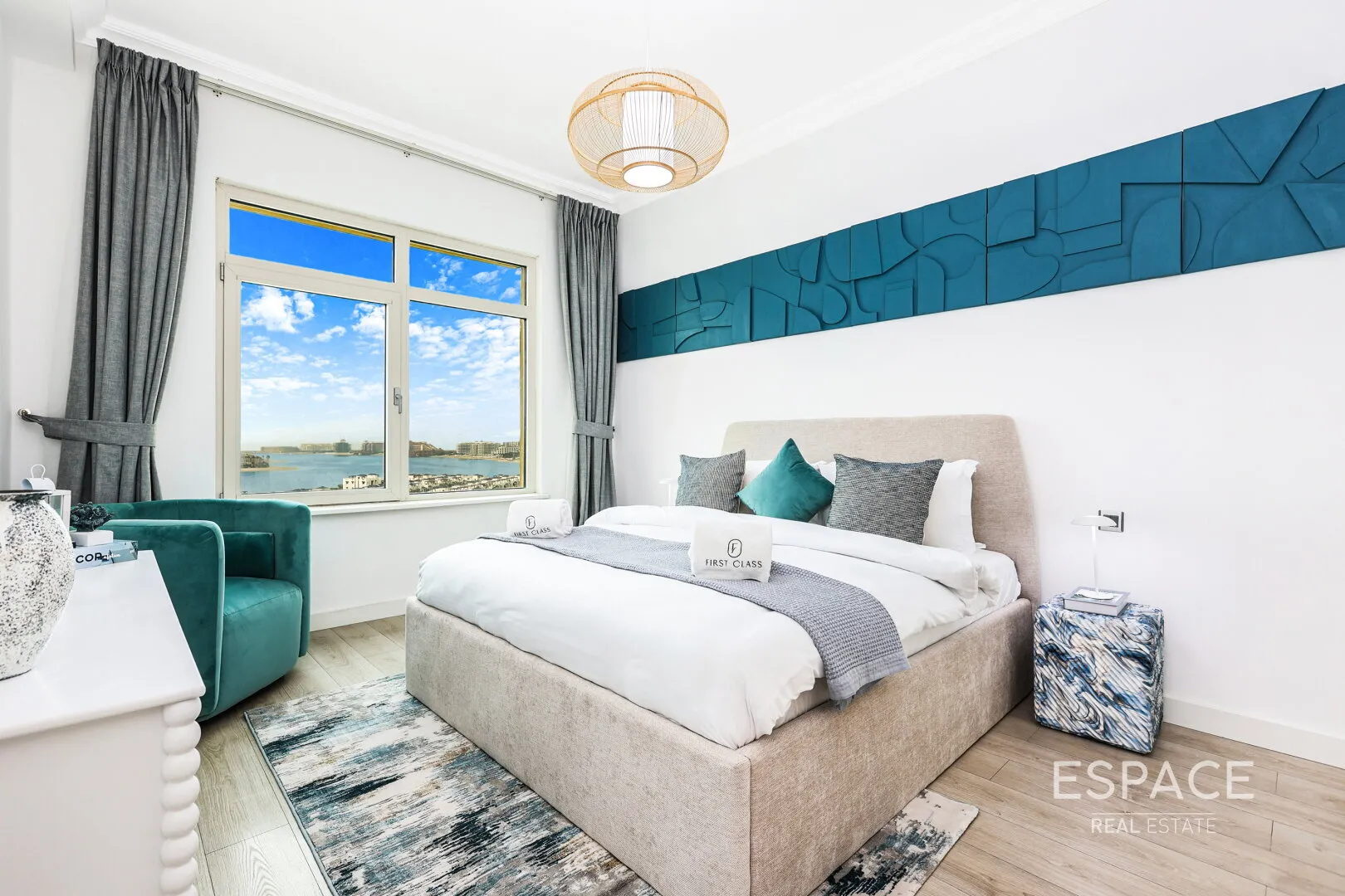 single static gallery