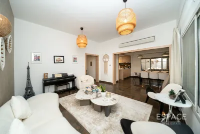 Zulal 2, Lakes, Dubai - Espace