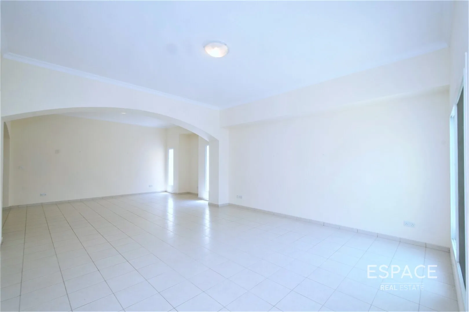 single static gallery