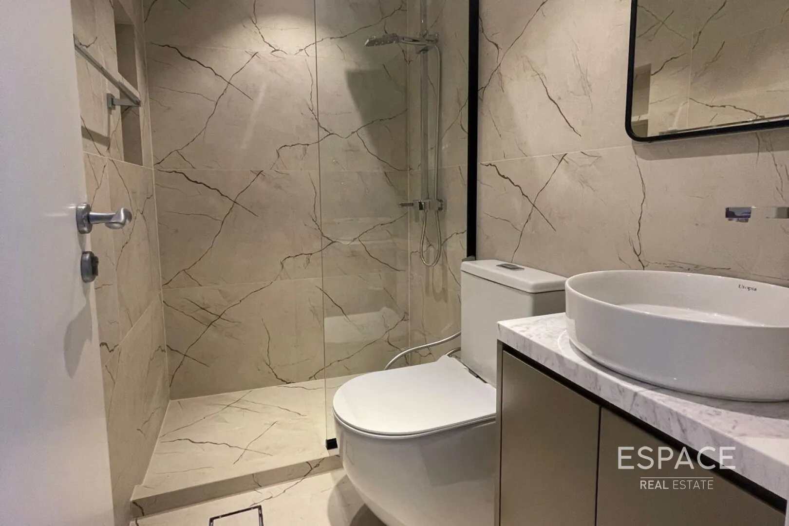 single static gallery