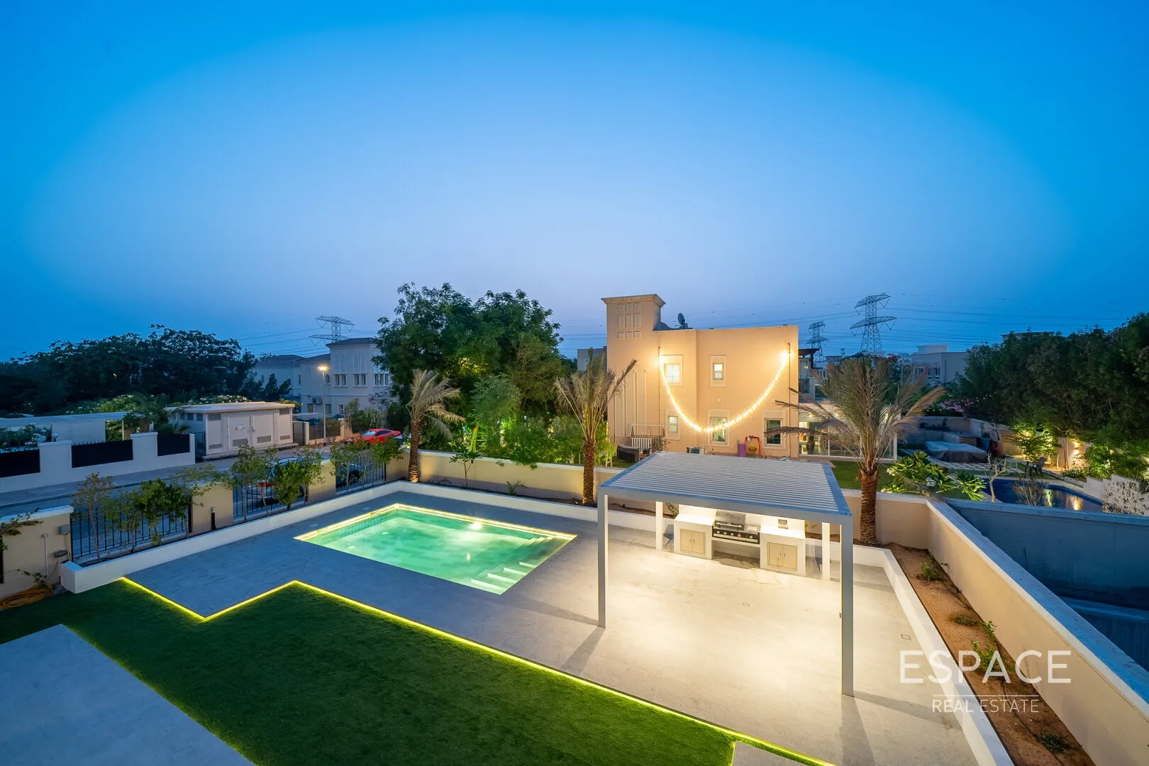 PropertiesGalleryCamera