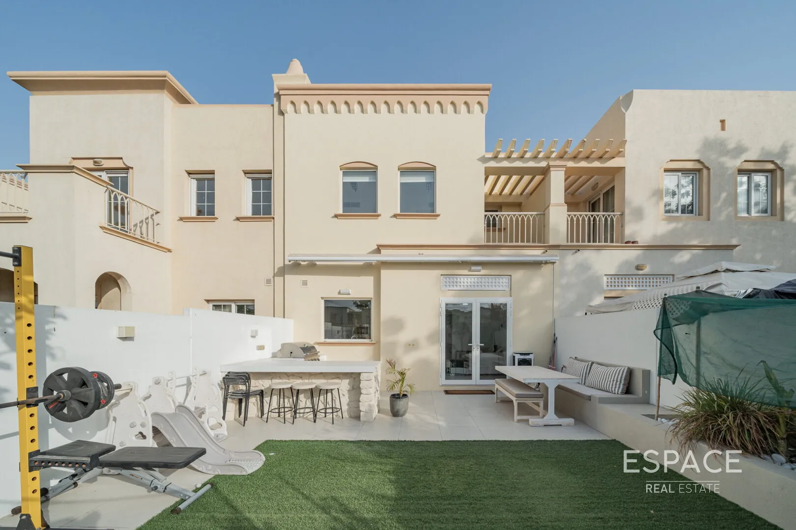 PropertiesGalleryCamera