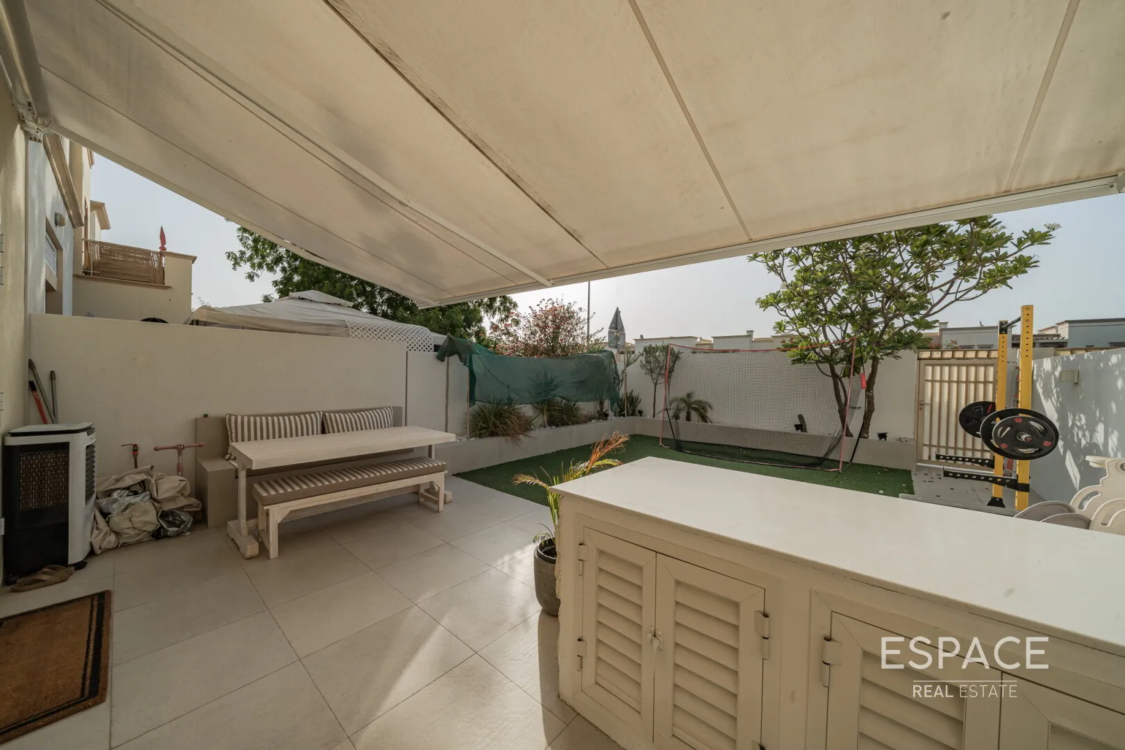 PropertiesGalleryCamera