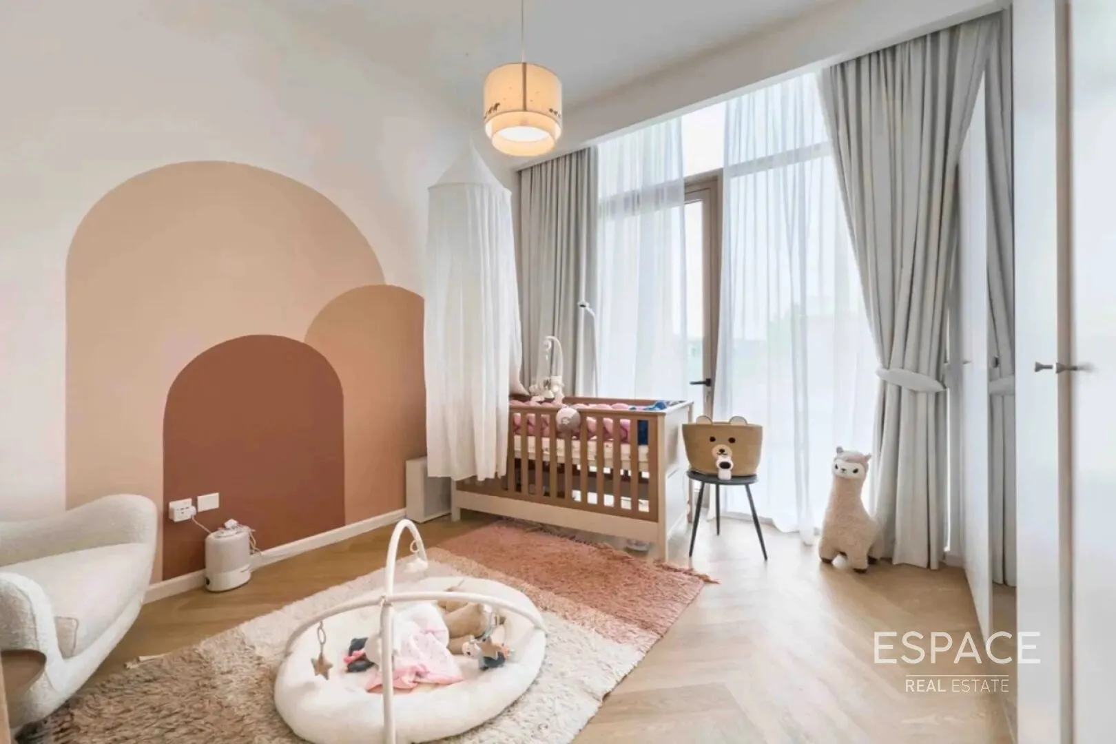 PropertiesGalleryCamera