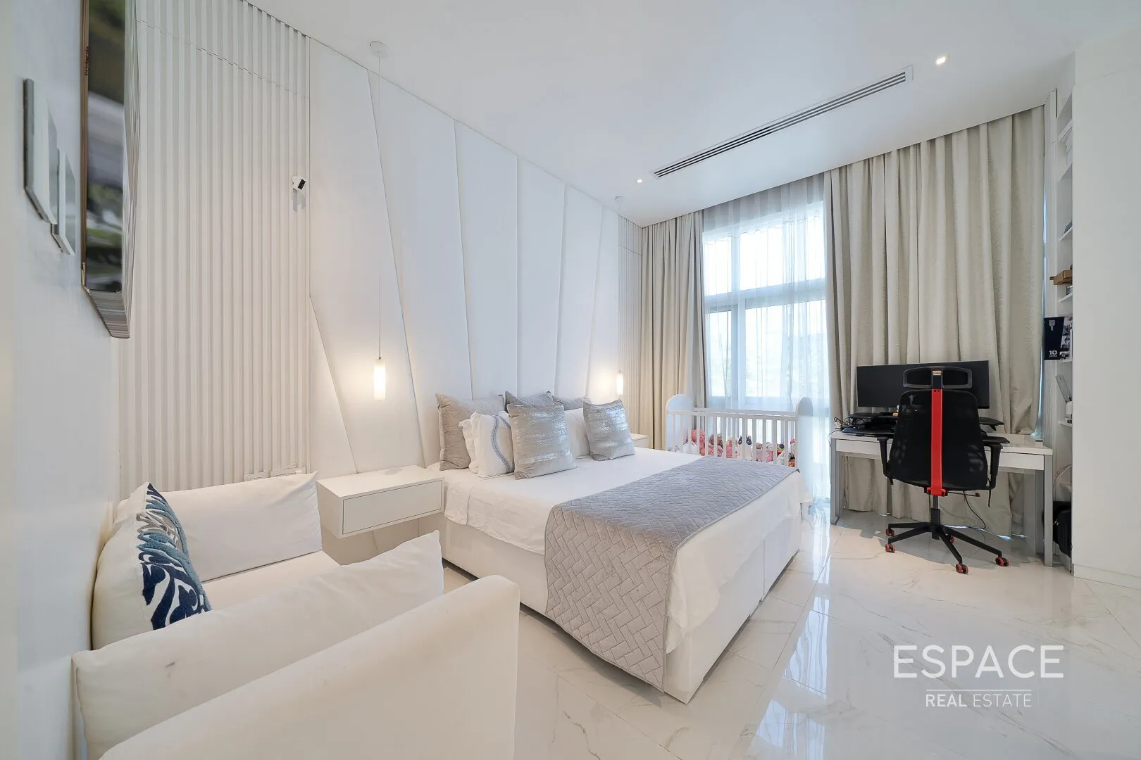 PropertiesGalleryCamera