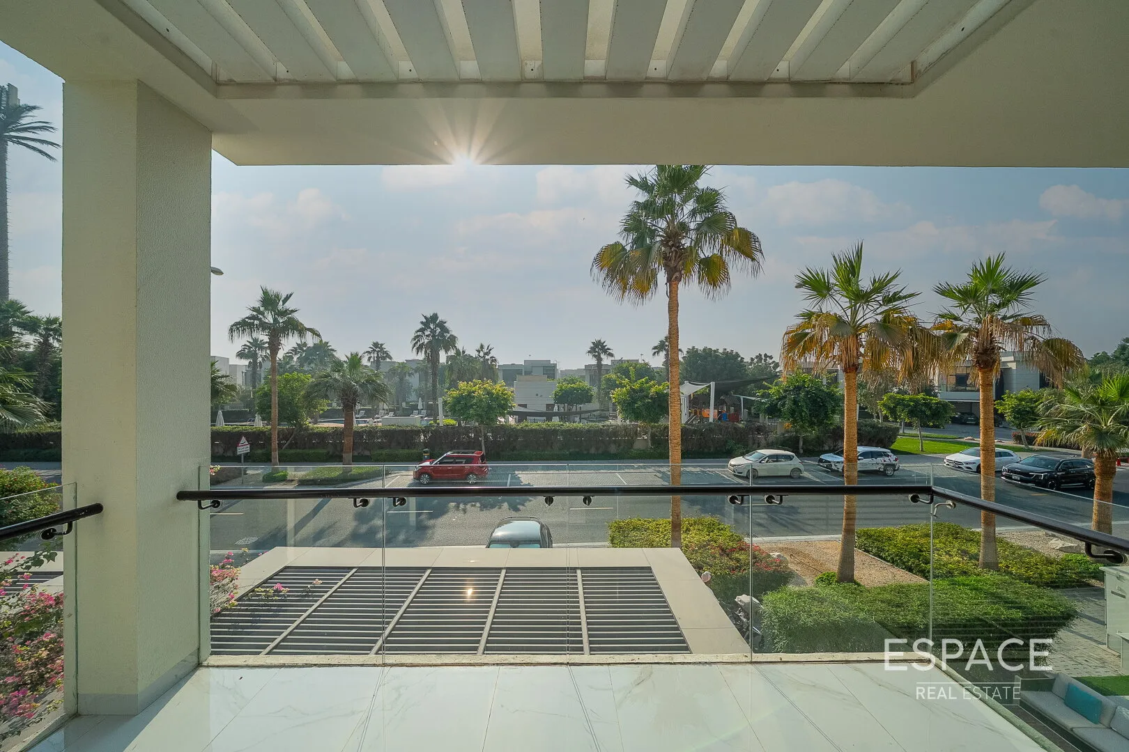 PropertiesGalleryCamera