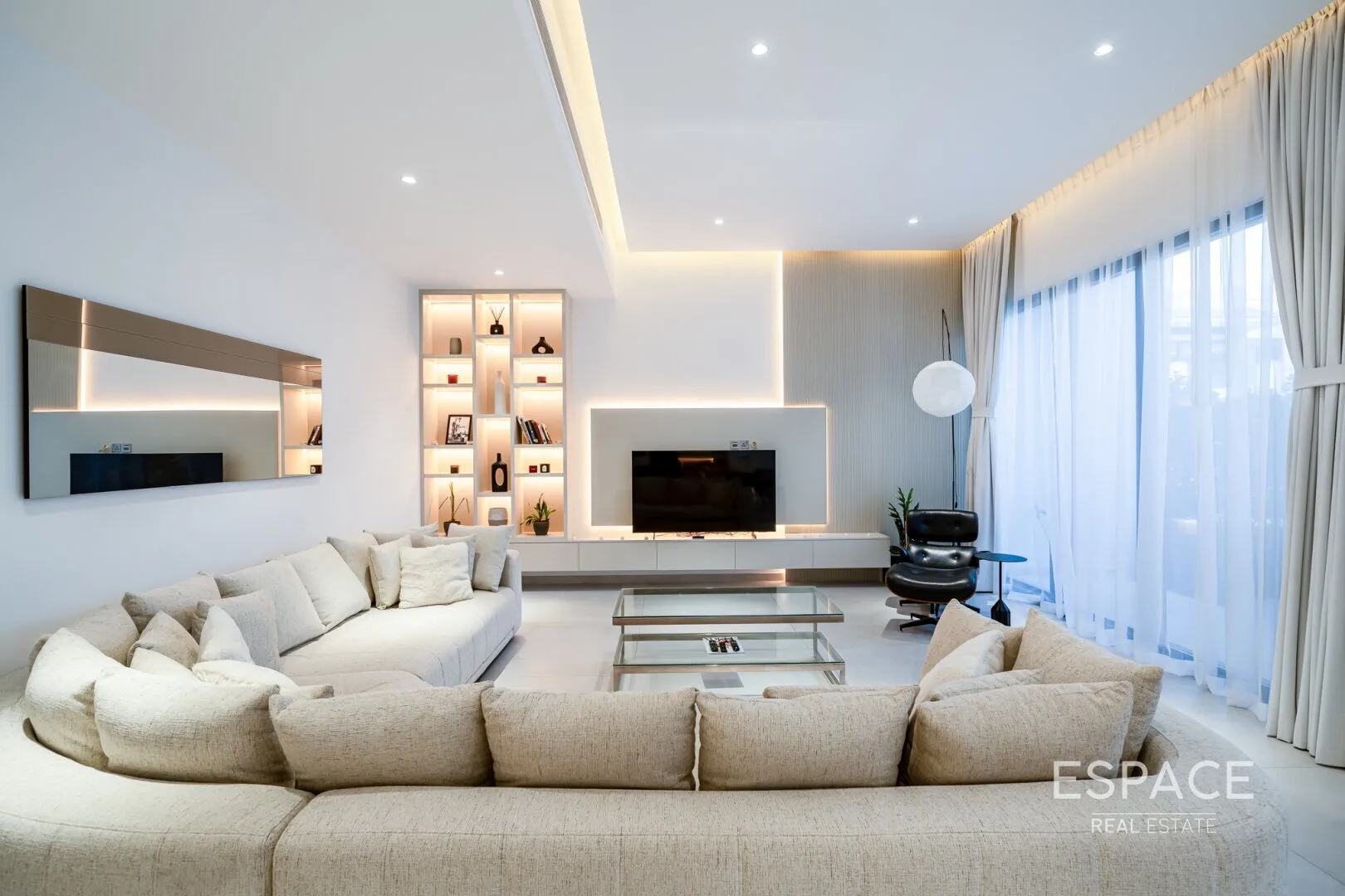 single static gallery