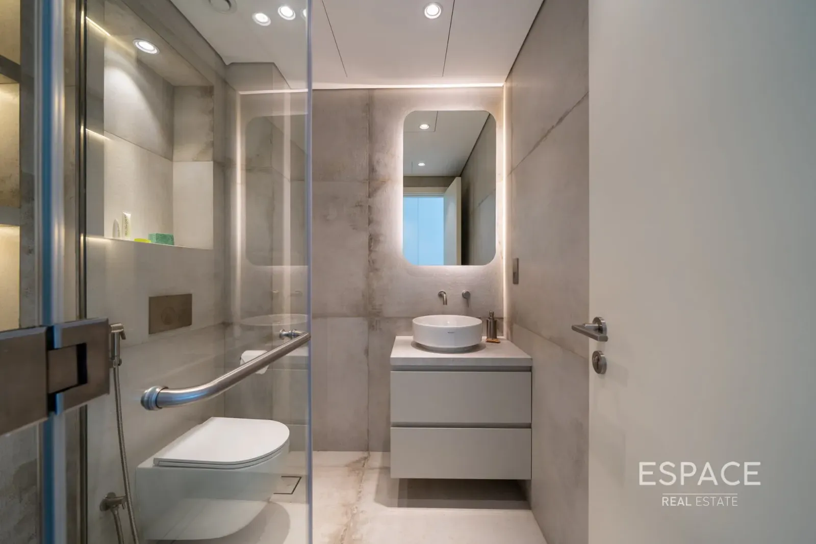 PropertiesGalleryCamera