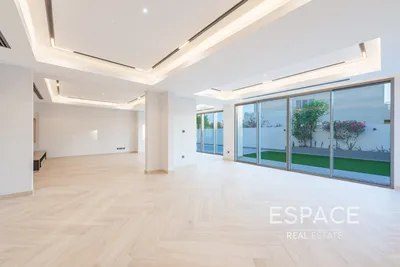 Meadows 9, Meadows, Dubai - Espace