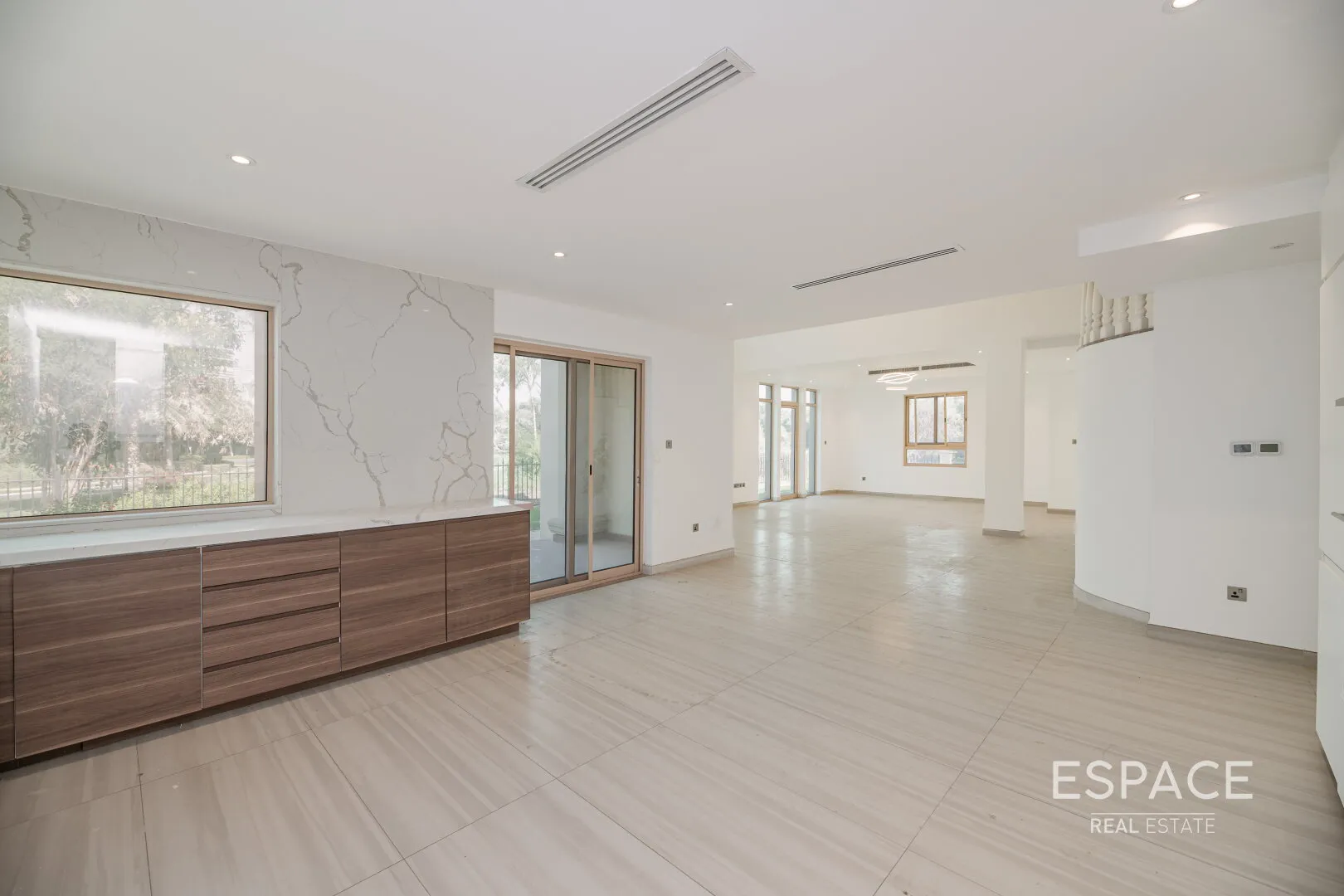 single static gallery