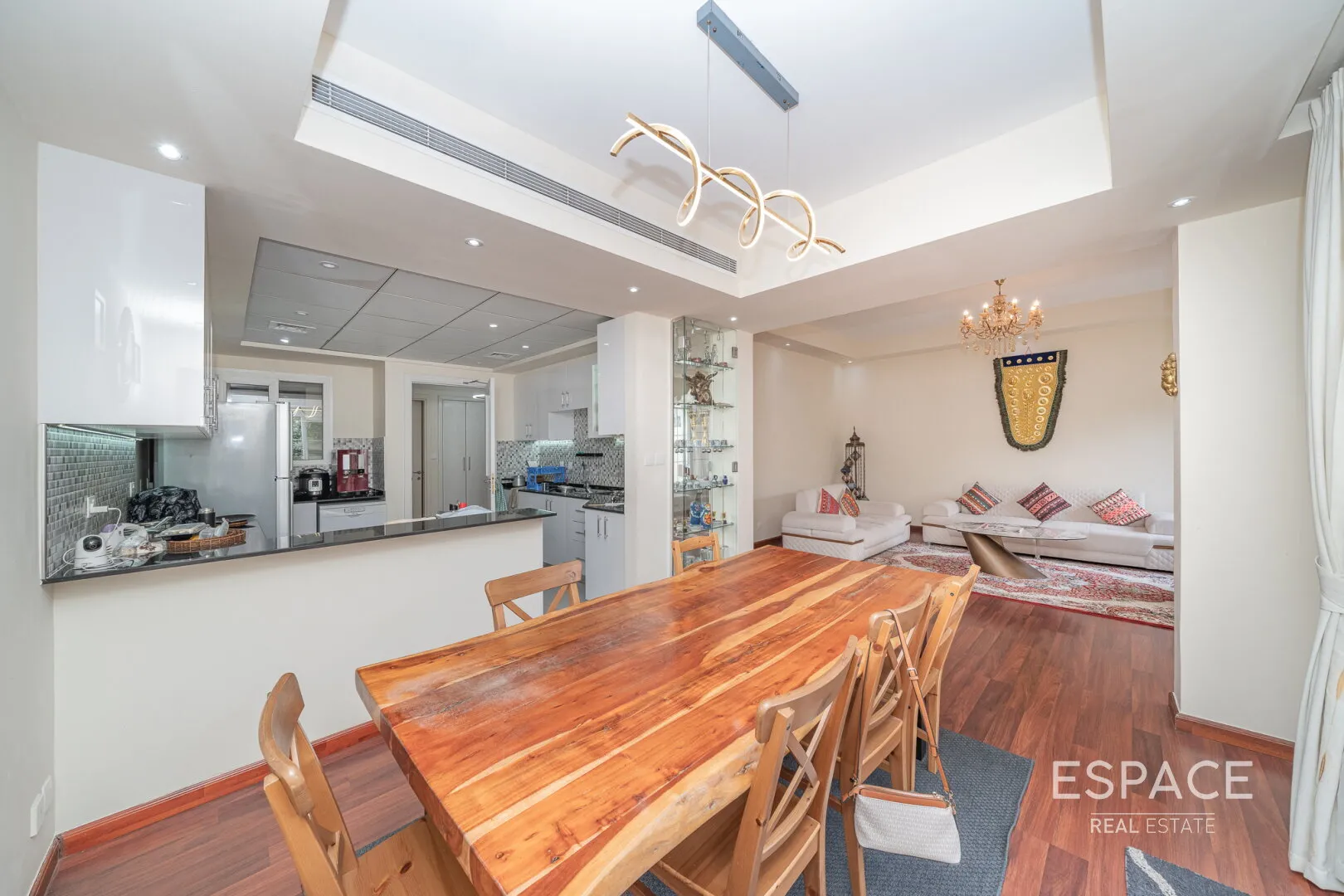 single static gallery