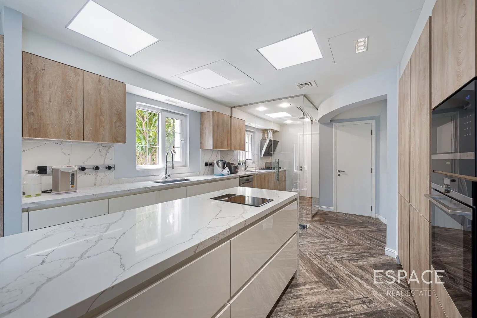 PropertiesGalleryCamera